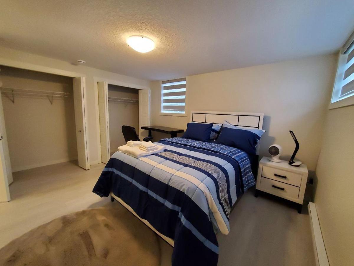 Ferienwohnung Cozy Rockland Park Unit+Parking YYC Exterior foto