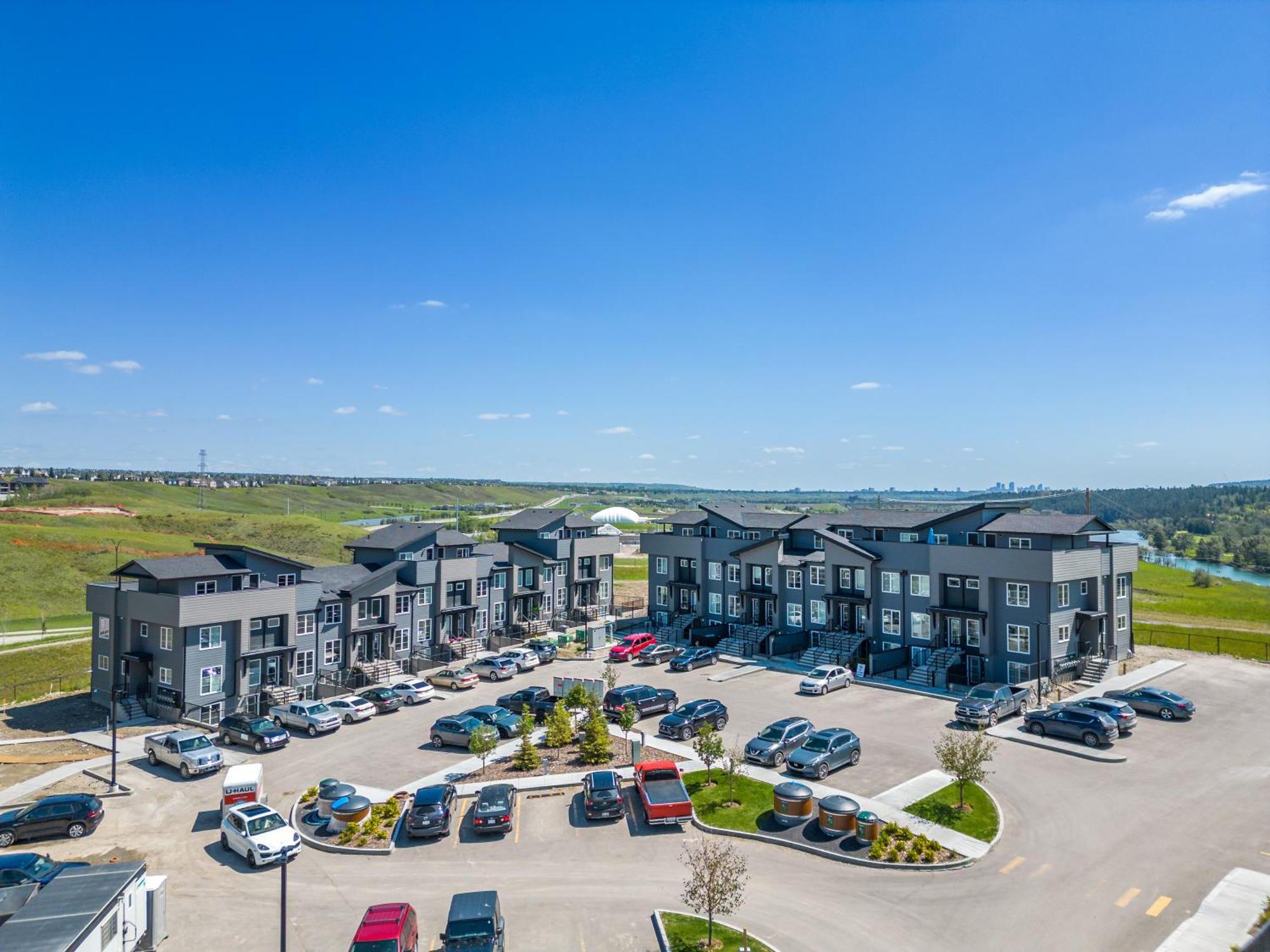 Ferienwohnung Cozy Rockland Park Unit+Parking YYC Exterior foto
