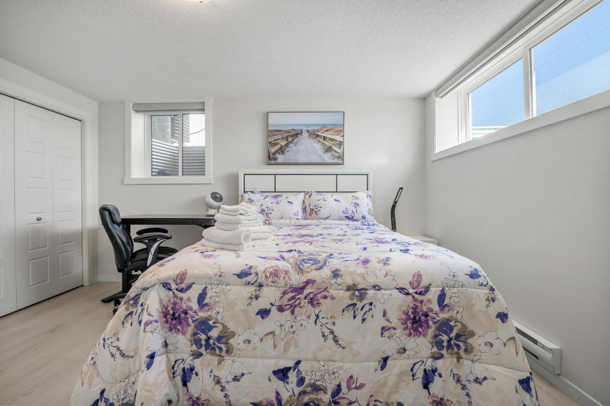 Ferienwohnung Cozy Rockland Park Unit+Parking YYC Exterior foto