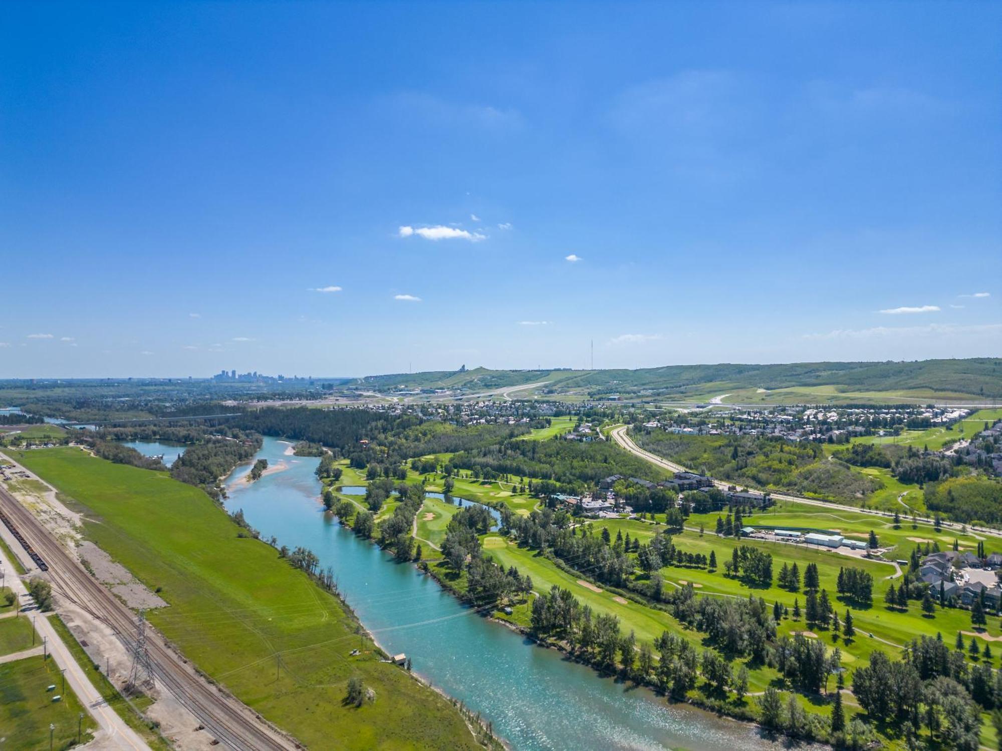 Ferienwohnung Cozy Rockland Park Unit+Parking YYC Exterior foto