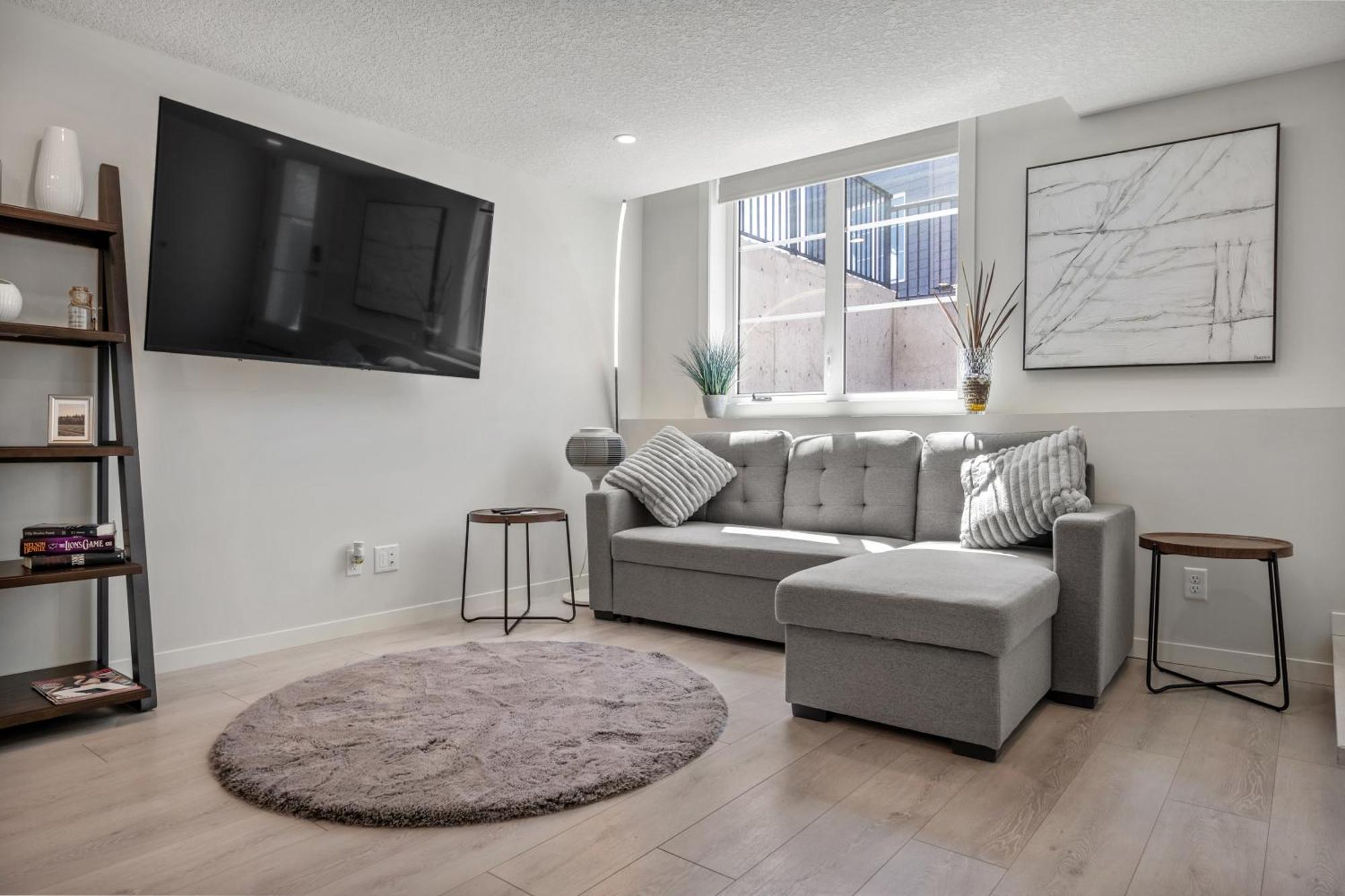 Ferienwohnung Cozy Rockland Park Unit+Parking YYC Exterior foto