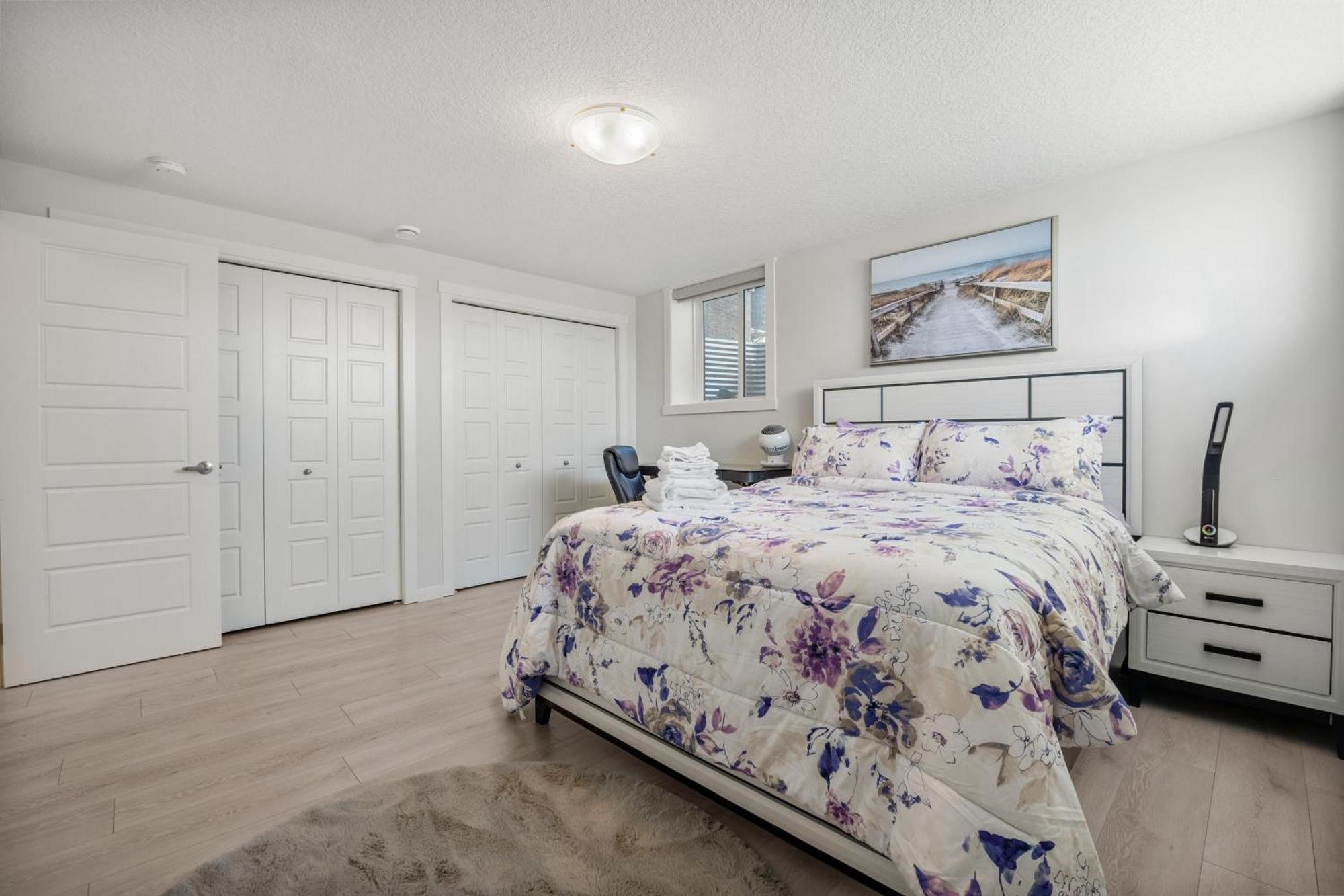 Ferienwohnung Cozy Rockland Park Unit+Parking YYC Exterior foto