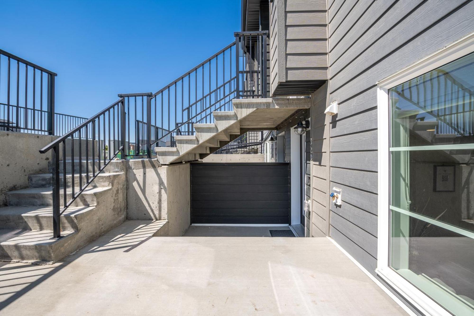 Ferienwohnung Cozy Rockland Park Unit+Parking YYC Exterior foto