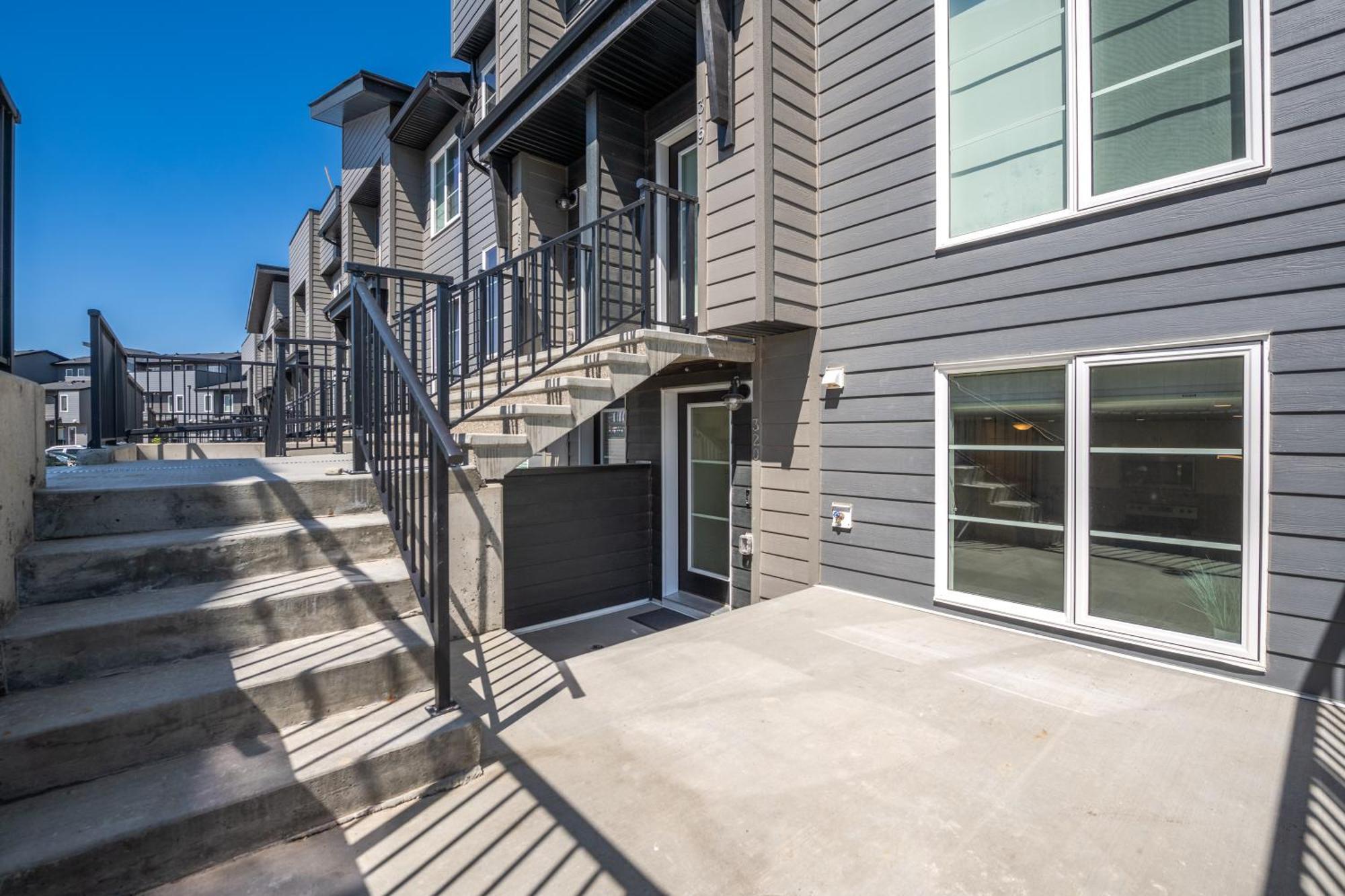 Ferienwohnung Cozy Rockland Park Unit+Parking YYC Exterior foto